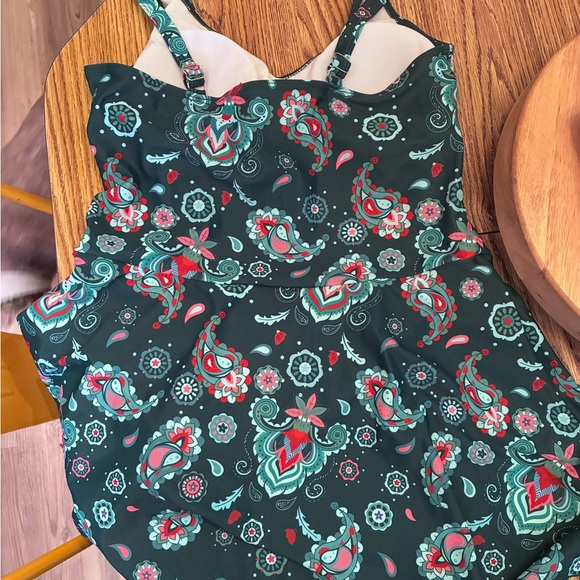 Floral Women's One Piece Swimsuit - Picture 3 of 3